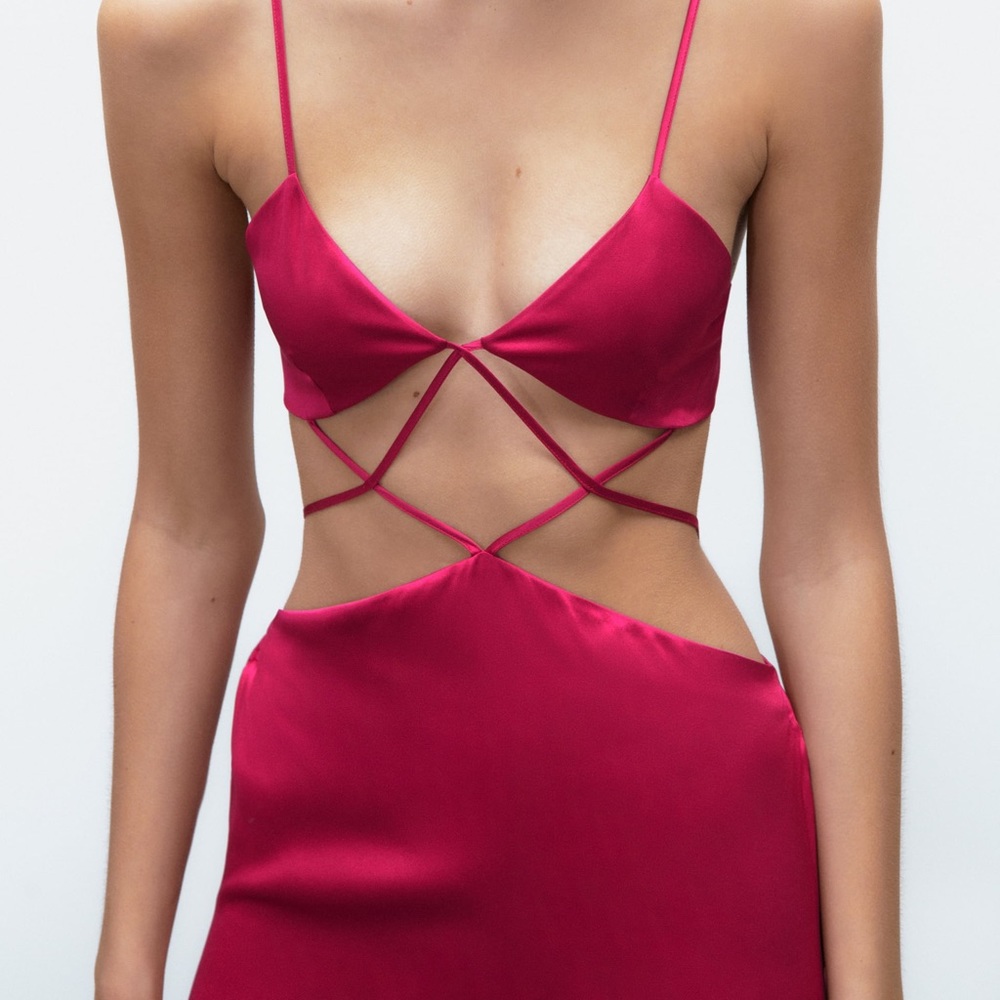 🎀 50% OFF 🎀 {Zara} Silk Cut Out Chemise - Picture 3 of 12